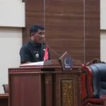 Gubernur Sulut, Mayjen TNI (Purn) Yulius Selvanus, SE
