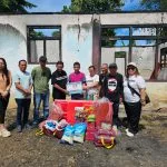 IMG-20251206-WA0015 Netizen Sulut Gubernur Yulius Selvanus Salurkan Bantuan bagi Korban Kebakaran di Kotamobagu