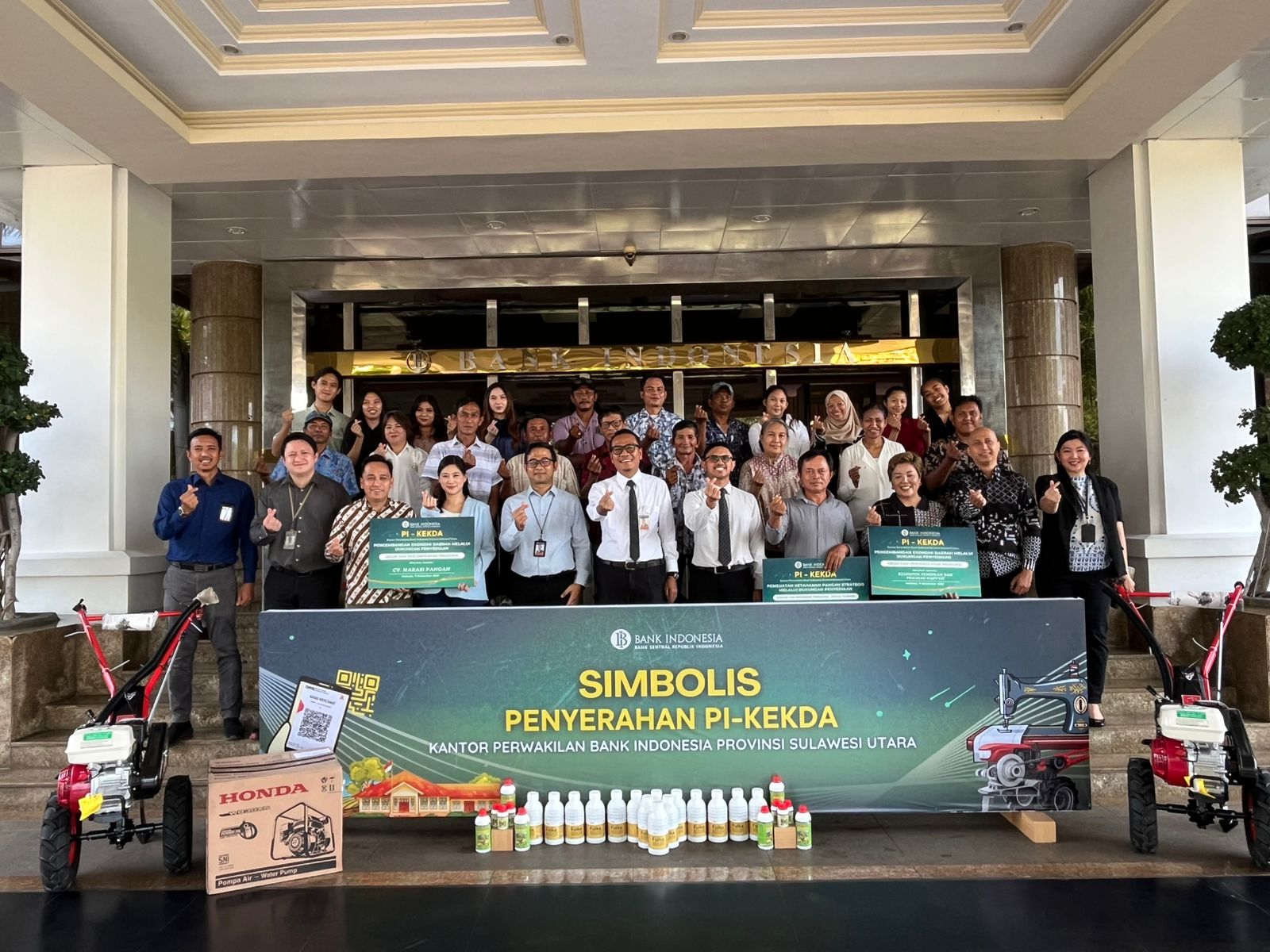 Kelompok Tani Tunas Mekar Imandi Mendapat Bantuan Drone Sprayer Pertanian dari Bank Indonesia