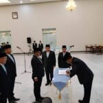 Gubernur Yulius Beri Kepercayaan Besar, Niklas Silangen Resmi Jadi Sekwan Sulut